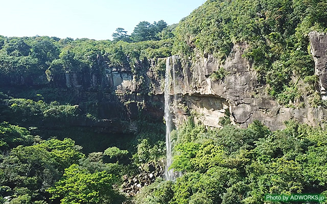 西表島オンライン体験カヌー・トレッキングツアーピナイサーラの滝